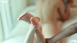 最新流出JVID精品系列【高校初恋女生】与女同学相约打篮球却被好友偸约去旅馆 截图9