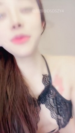 ️七彩主播【安小然】丝袜小姨子勾引姐夫口交骑乘啪啪 截图1