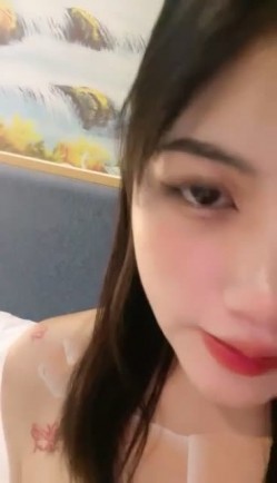美臀学生，好他妈骚，【昨晚又遇见了你】，小小年纪看着已经是身经百战的状态，掰开逼逼水就自动流，需要男人天天操 截图13