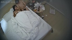 酒店偷拍 连续两天入住情侣气质甜美又身材不错的美女喜欢上位榨取男友精液 截图7