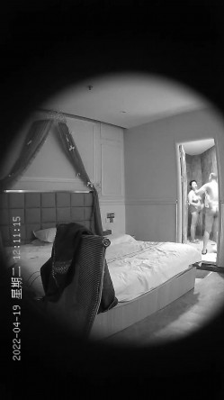【最新流出解密 ️安防摄像头】猥琐姐夫偷情漂亮小姨子连操两次 叫声淫叫“姐夫 再来一次啊”超清3K原版 截图2