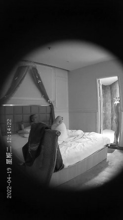 【最新流出解密 ️安防摄像头】猥琐姐夫偷情漂亮小姨子连操两次 叫声淫叫“姐夫 再来一次啊”超清3K原版 截图5