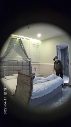 【最新流出解密 ️安防摄像头】猥琐姐夫偷情漂亮小姨子连操两次 叫声淫叫“姐夫 再来一次啊”超清3K原版 截图16
