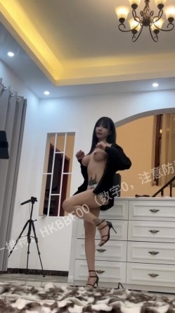 最新流出推特绝色高颜女神【奶凶】私拍，退圈自爆与主人大玩SM性爱调教 截图11