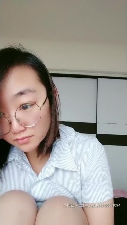 【研究生无奈】学霸下海历程13天全收录，理科学霸，从网贷的漩涡，到卖肉的泥潭，讲述跟前男友的性爱，从最初的拘谨到黑牛道具都精通 截图2