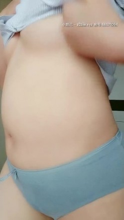 【研究生无奈】学霸下海历程13天全收录，理科学霸，从网贷的漩涡，到卖肉的泥潭，讲述跟前男友的性爱，从最初的拘谨到黑牛道具都精通 截图15