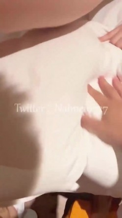 天然巨乳，水蛇腰，蜜桃臀！反差女神【Naimei0727】推特福利，颜值高身材好，被金主各种玩肏 截图11