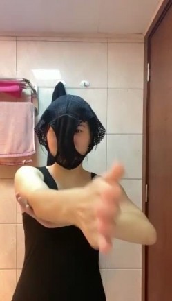 清纯女神下海！【全网最大蝴蝶B】好纯好漂亮！自慰爽上天 截图6