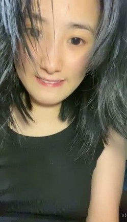 清纯女神下海！【全网最大蝴蝶B】好纯好漂亮！自慰爽上天 截图10