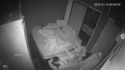 黑客破解家庭网络摄像头偷拍口活不错的年轻夫妻日常性生活喜欢六九式 截图15