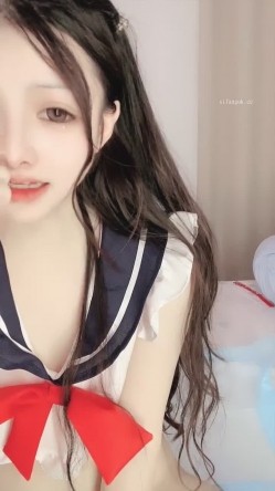 萝莉校花推荐 超正点【1点萝】美到让你鸡巴翘起 道具自慰喷水 看脸就能射的学生妹 罕见啪啪干爽 截图2