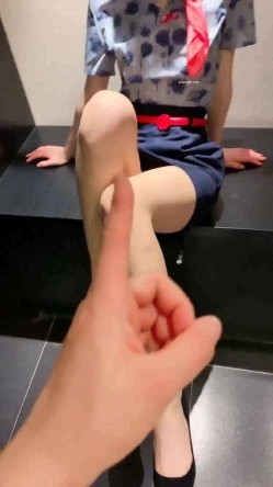 【稀缺航空】空姐兼职约炮、飞机上厕所丝袜诱惑等（上） 截图1