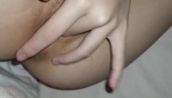 表妹说手机运行慢让我帮清理一下,发现好多私密视频不知道是发给哪个男生了 截图6