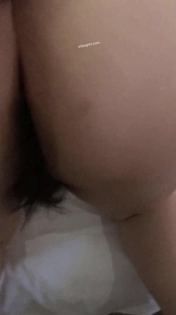 高端私密交流淫妻俱乐部内部会员专属福利视图  各种露脸良家反差母狗完全被J8征服让干啥干啥 截图8