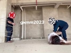 极品蛮腰肥臀反差骚母狗婷gxmm各种人前露出户外啪啪3P群P公园打炮吓坏保洁大叔 截图2