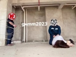 极品蛮腰肥臀反差骚母狗婷gxmm各种人前露出户外啪啪3P群P公园打炮吓坏保洁大叔 截图7