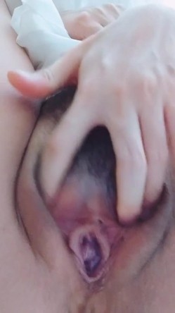 反差露脸人妻，大奶晕孕妇【倪妮老师】福利，挤奶，舔奶头，道具自慰，掰穴，疯狂给宝宝赚奶粉钱 截图16