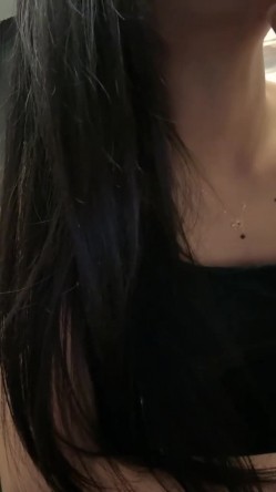 极品御姐【玩你很难吗】美乳诱惑 美腿丝袜 道具抽插 后入暴操 自慰喷尿 爽的不行 截图1