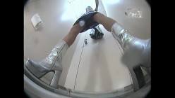 Nozokina赛车女郎厕所盗撮 截图16