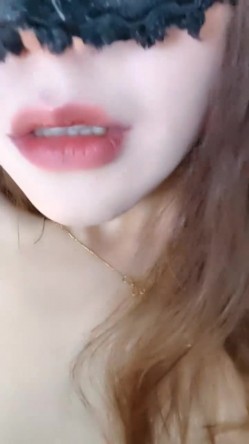 【狐狸不是妖啊】宝马御姐 与金主楼道露出野战 户外车震 双女自慰道具爆浆 截图13