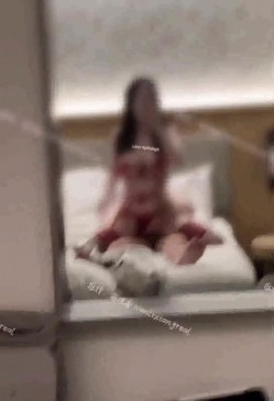 明星颜值尤物御姐【南理香】天花板级 风情万种的小姐姐，极品S级身材 白虎粉穴要被撑破！ 截图10