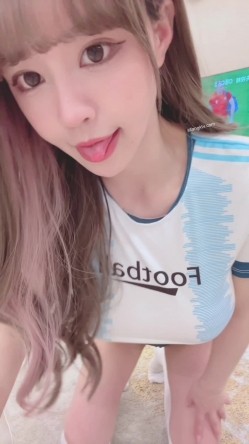 【爆乳女神 ️重磅核弹】秀人网巨乳网红『朱可儿』520元阿根廷球衣VIP私拍 超大尺度 超诱爆乳内内 高清1080P版 截图1
