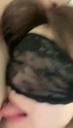【跪求哥哥干】螺旋桨奶子狂甩狂转~乳交 吊钟奶御姐 上场就是饥渴难耐 狂吃鸡巴 足交 乳交 后入女上位啪啪到位 截图2