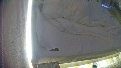 酒店偷拍 学生情侣妹子满心期待男友激烈的碰撞废才男友只知道玩游戏性能力让她大失所望 截图9