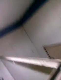 【极品稀缺 ️大开眼界】精彩公共场所啪啪被偷拍 ️最强刺激性爱甄选 ️网吧做爱 户外车震 公厕跪舔后入被发现 截图2