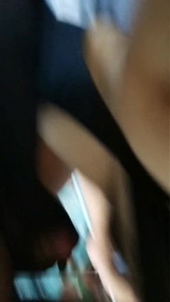 苗条身材骚气妹子开裆黑色丝袜双人啪啪 跳蛋塞逼逼给炮友足交上位骑乘 截图1