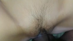 云盘高质露脸泄密！清纯漂亮美少女被老司机男友出租房调教成小母狗，日常抠B玩肏妹子又痛又爽的嗲叫 截图4