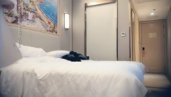 七天探花__啪啪第三场极品一字马女神，穿上情趣黑丝多姿势暴力抽插，呻吟娇喘不断 截图12