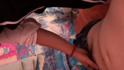 干已婚少妇，骨感美味，’肚子上都是肉，脱掉内裤摸、按摩鸡巴’，女上位，骚的要命！ 截图10