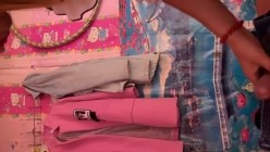 干已婚少妇，骨感美味，’肚子上都是肉，脱掉内裤摸、按摩鸡巴’，女上位，骚的要命！ 截图11