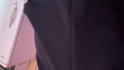干已婚少妇，骨感美味，’肚子上都是肉，脱掉内裤摸、按摩鸡巴’，女上位，骚的要命！ 截图16