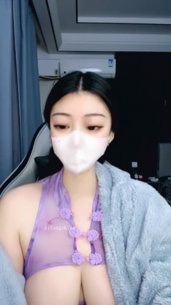兄弟们 超级大奶子 巨大无比【最爱喝奶茶】甩奶舞 性感内衣超好身材 看着就是爽 截图7