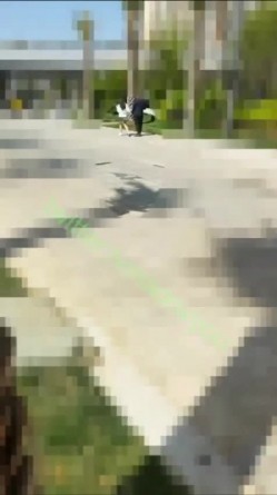 重磅炸弹！万人求档高门槛梦幻联动，顶级绿帽网红大咖联手【绿帽女友+你的大婊姐】私拍，当着男友的面给戴绿帽子 截图12