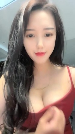 应求更新！大奶子女神~【178小宝贝】跳蛋自慰~密码房 截图7