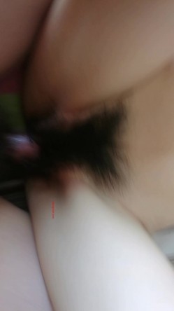 百度云流出清纯妹子大尺度自拍 截图1
