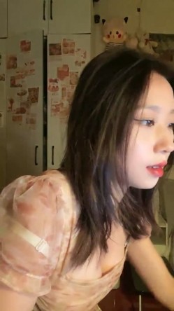 超漂亮！ ️校花级别女神~【可爱妹妹】高速狂扣穴！ ️撸到肾虚~精都不够射!! 截图8