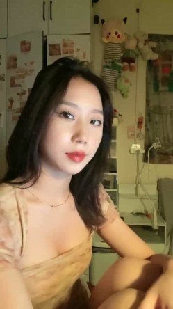 超漂亮！ ️校花级别女神~【可爱妹妹】高速狂扣穴！ ️撸到肾虚~精都不够射!! 截图16