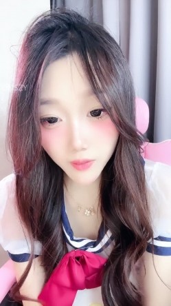 ️神级女神【董小姐】高端女神！模特身材~裸舞~道具自慰~白浆直流！ 截图4