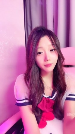 ️神级女神【董小姐】高端女神！模特身材~裸舞~道具自慰~白浆直流！ 截图15