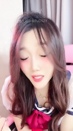 ️神级女神【董小姐】高端女神！模特身材~裸舞~道具自慰~白浆直流！ 截图16