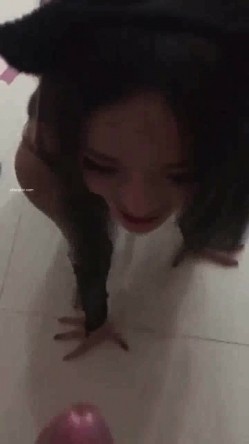 百度云泄密【良家交流群】收费交流群流出夫妻情侣分享、偷情、3P偷拍等 截图7