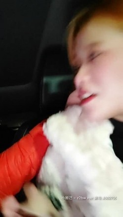妖艳小骚货【瑶瑶KIYOMI】和炮友午夜路边车震 全裸无套骑乘啪多精口爆 欲火高涨再操直接内射 截图2