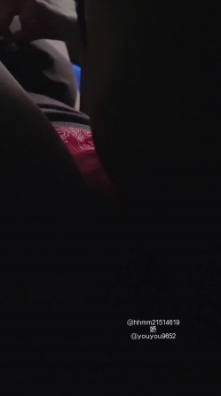 推特绿帽NTR夫妇刷锅第一人【娇妻日记】订阅私拍，户外露出、约单男、换妻4P 截图8