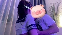 明星颜值，极品巨乳肥臀女神【jeenzen】，被金主包养，日常各种性爱，全程无尿点 截图1