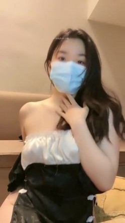 推荐！校花级女神 ️超漂亮~【小慧同学】道具自慰！爽喷水 ️撸管必备！ 截图1