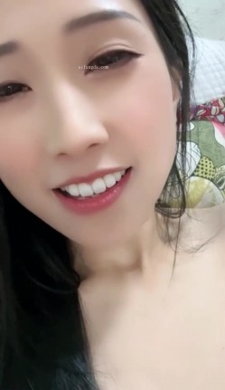 户外！【女主】深夜挑逗醉酒不省人事的同事被狠狠内射 截图15